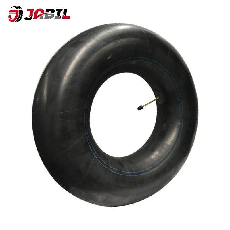 Waarom zijn binnenbanden van zware vrachtwagens en bussen essentieel voor de verkeersveiligheid?