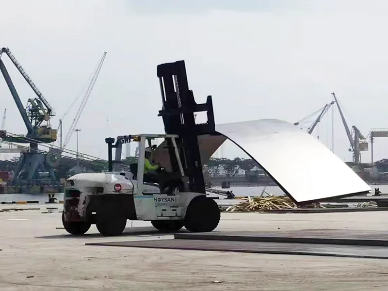 Massieve banden 12.00-20 voor haventrailers